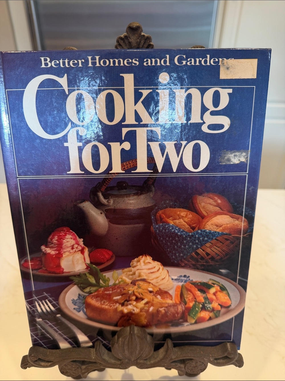 Better Homes and Gardens Cooking for Two Cookbook 1982 Hardcover Meredith Books